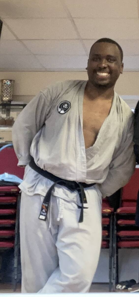 Sidney Ushurhe